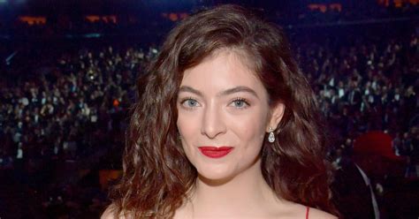 lorde grammys 2018 snub performance tweets tour dates