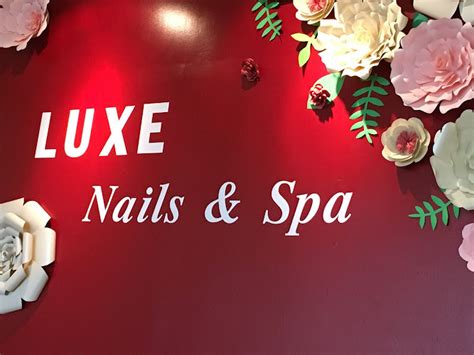 luxe nails  spa