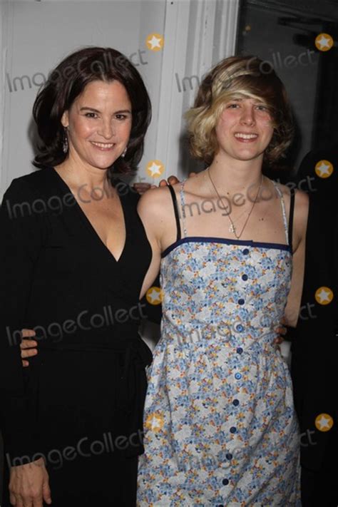 photos and pictures ally sheedy and daughter rebecca