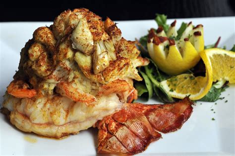 mos seafood livens  towson dining baltimore restaurant review