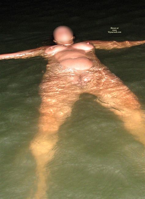 wife skinny dipping january 2011 voyeur web