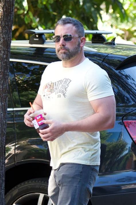 Batman S Ben Affleck Is Looking Super Ripped Could He Be