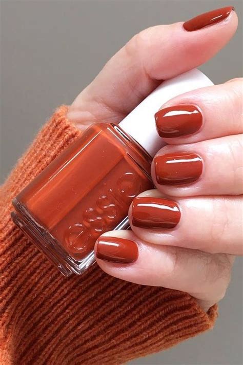 amazing autumn nail design  stylish women beautifus fall nail polish nail polish