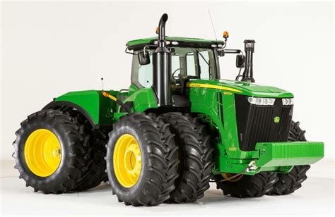 john deere unveils  rrt series tractors   hrn tractors