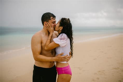 Oahu Hawaii Surprise Proposal Mersadi Olson Wedding Photography