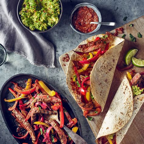 Sizzling Mexican Fajitas Cook With Mands