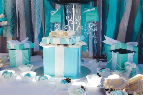 this tiffany and co themed bridal shower is a must see