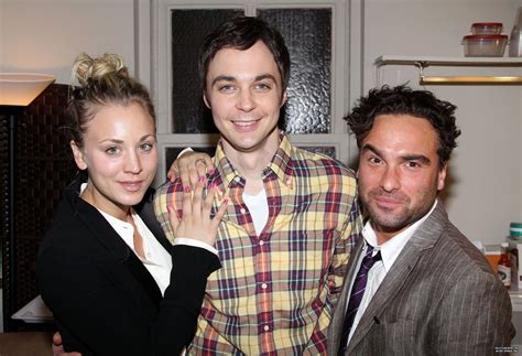 Celebrities Visit Broadway Jim Parsons And Kaley Cuoco Photo