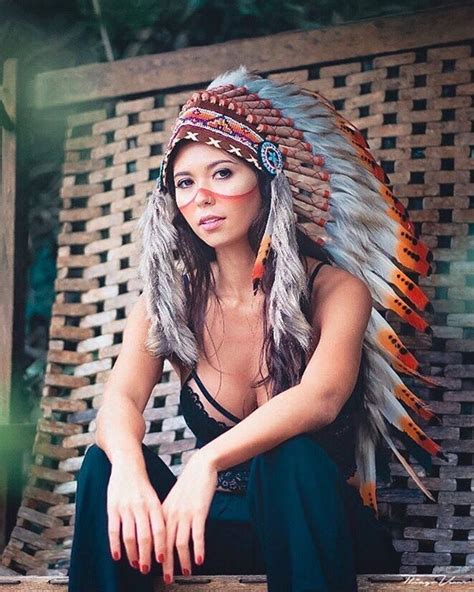 Pin By Ireneusz Kania On Kobiety American Indian Girl Native