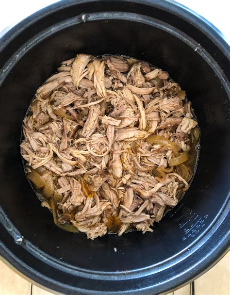 how to make slow cooker pulled pork plus 7 delicious serving ideas a