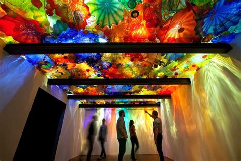 Overwhelmed By Light And Colour Dale Chihuly S Glass Art