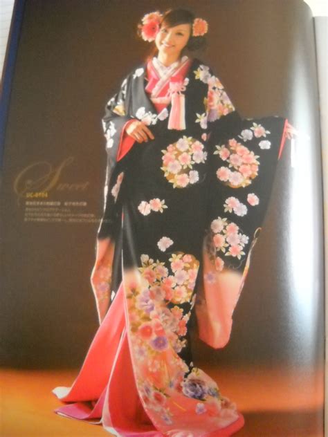 Daily Glimpses Of Japan Bridal Wear In Japan