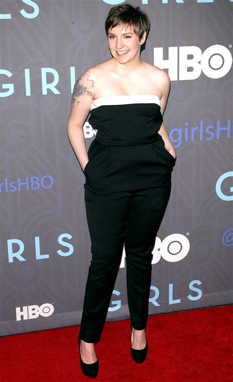 Lena Dunham Measurements Height And Wight