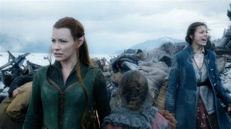 The Costume Of Tauriel Evangeline Lilly In The Hobbit