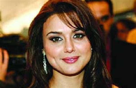 Arrest Warrant Against Preity Zinta Stayed The New Indian Express