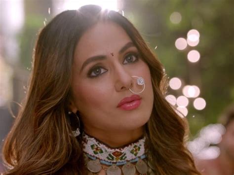 Twitterati Drools Over Hina Khans Entry In Kasautii Zindagi Kay 2