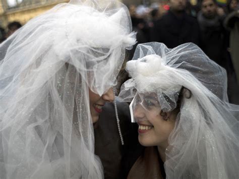 couples ready to tie the knot in uk s first gay marriages