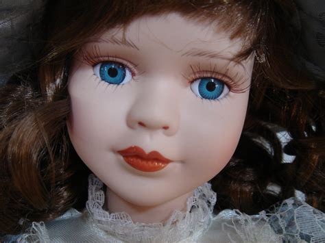 doll face  photo  freeimages