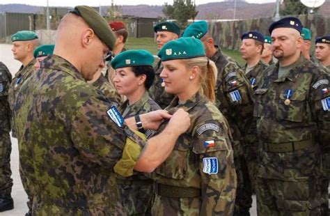 Women In The Army Of The Czech Republic How Many There Are What Tasks