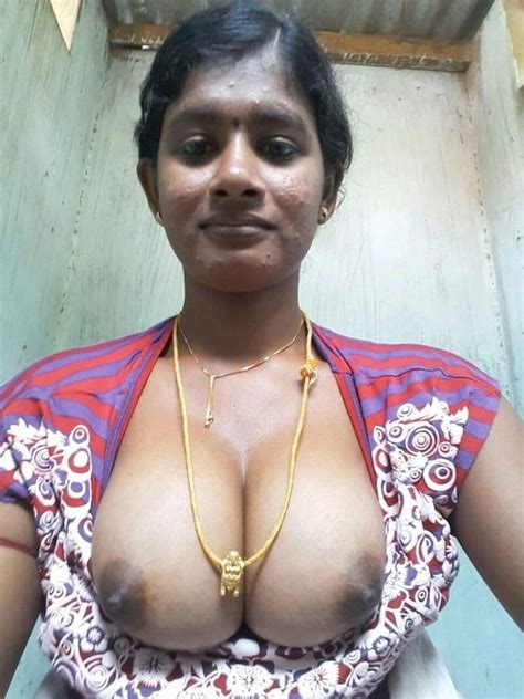 Tamil Big Boobed Horny Aunty Subha Nude Images Leaked 8