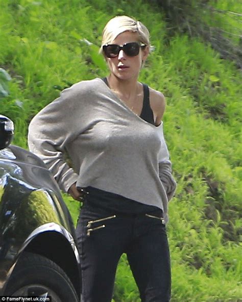 elsa pataky shows how hot motherhood can be in slinky form revealing top as she runs errands
