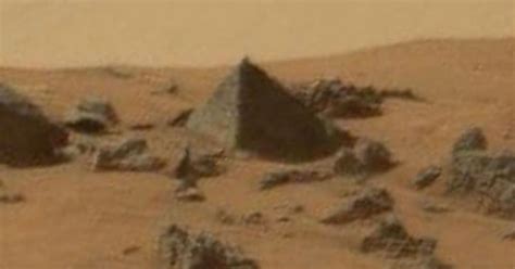 strangest objects spotted on mars after water find including alien
