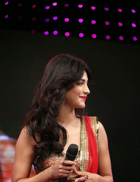 high quality bollywood celebrity pictures shruti haasan looks smoking hot in a revealing dress
