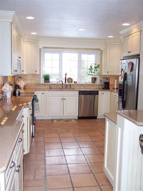 famous white kitchen cabinets tile floor ideas desert backyard