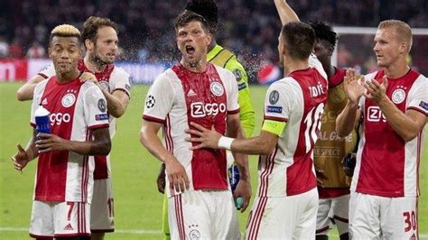 ajax  champions league group stages  win  apoel nicosia bbc sport