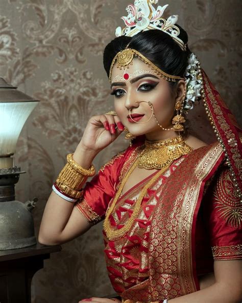 pin by rupa roy on shadi indian bride makeup indian bridal photos