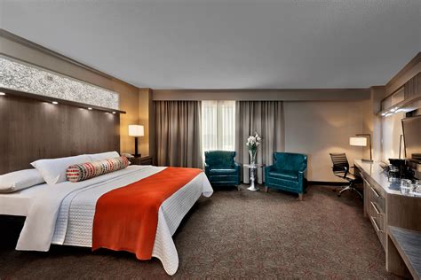 hotel rooms palace casino resort