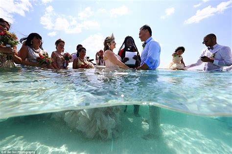 mermaid obsessed bride has water soaked wedding in sea daily mail online