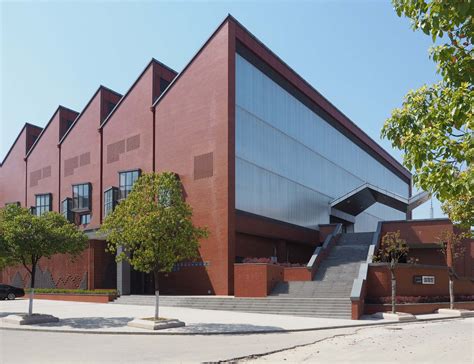 jinhong middle school gymnasium le architects studio archdaily