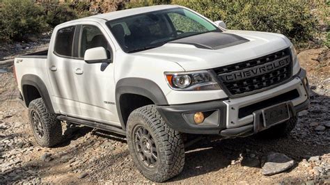 chevrolet colorado zr bison  drive review aev improves    road ready