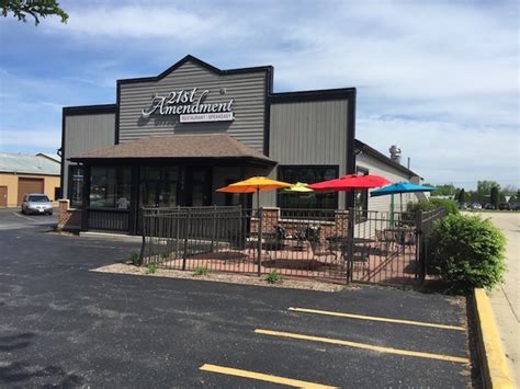 Leased Fully Equipped 4 500 Sqft Freestanding Restaurant And Bar Spring