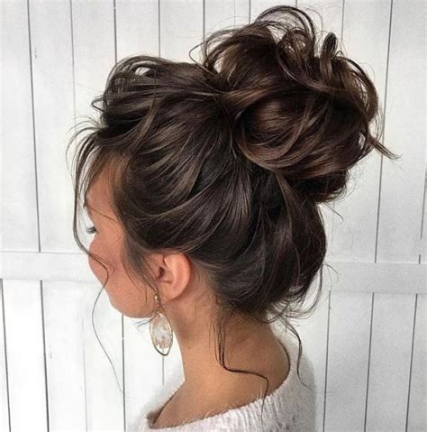 messy bun  easy bun hairstyle tutorials