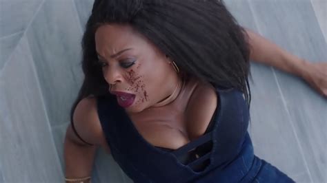 Naked Niecy Nash In Claws