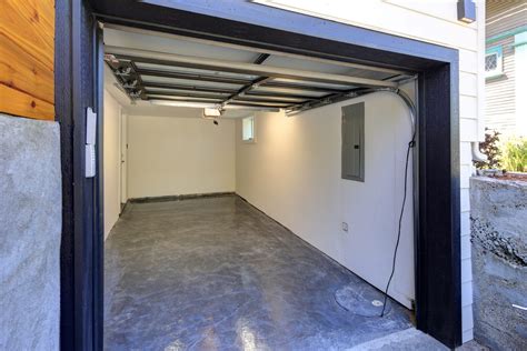 common garage door issues  fixes alpha doors