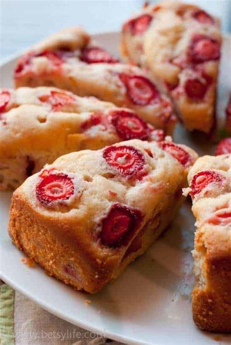 strawberry breakfast cake recipe