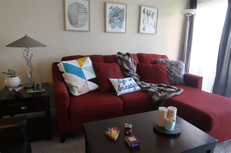 ways  work   red sofa  styling  living