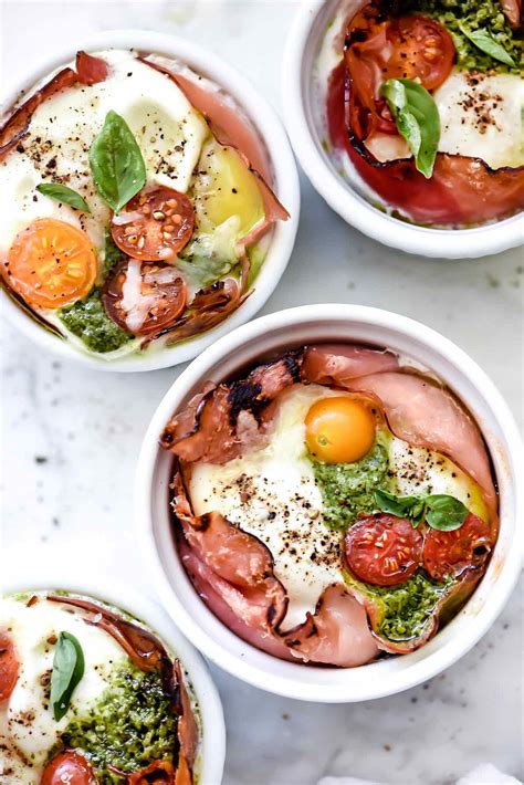 microwave egg caprese breakfast cups foodiecrushcom