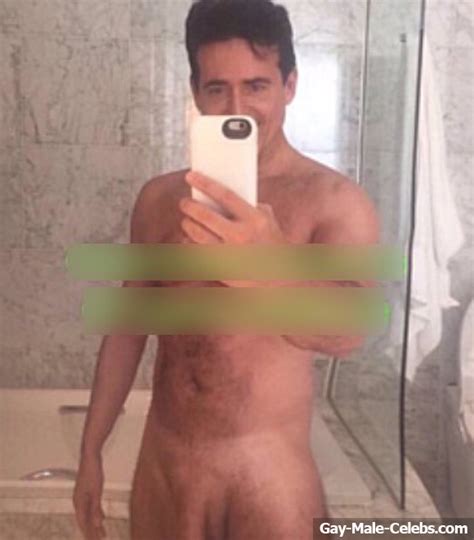 spanish baritone carlos marin leaked frontal nude selfie fake gay male