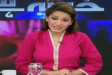 Shazia Zeeshan Pakistani News Anchor Very Hot And Sexy Pics Free