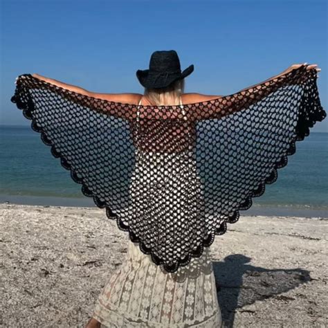 crochet shawl patterns  layering  clairea belle
