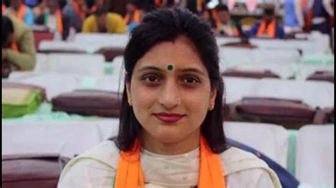 bjp s reena kashyap only female mla in newly elected himachal pradesh