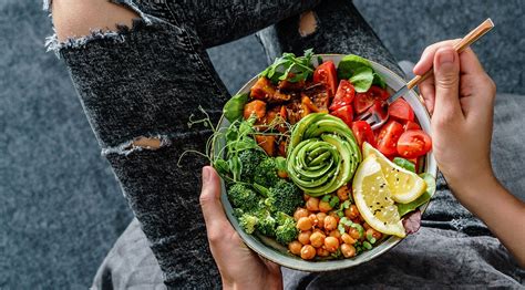 The Weightlifter S Guide To Plant Based Clean Eating