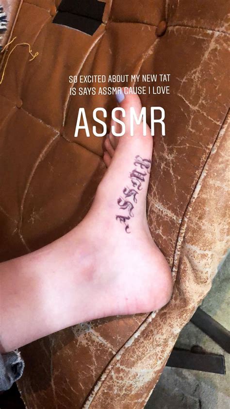 Sasha Spielberg S Feet