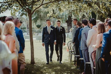 How To Organize An Unforgettable Same Sex Wedding The