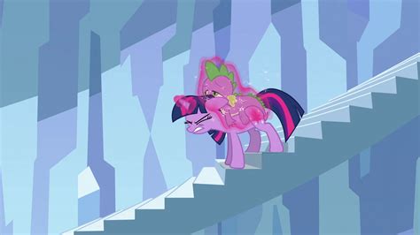 image twilight putting tired spike on her back s3e2 png