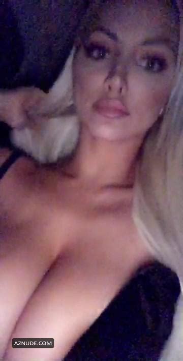 Lindsey Pelas Huge Boobs At The 4th Annual Babes In